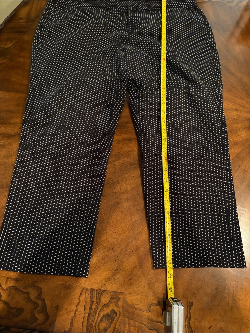 ELLE Women’s Black & White Geometric Print Pull-On Pants Size 14 Stretch